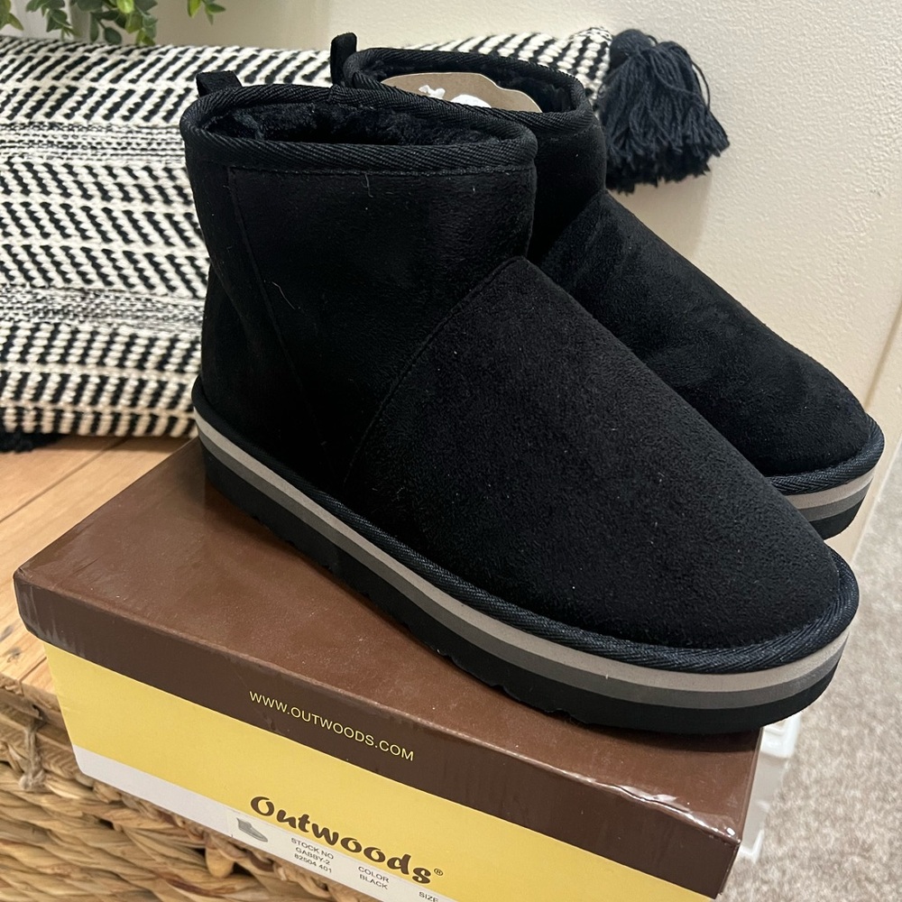 Black/Grey Suede Ankle Boots